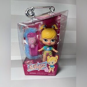 Bratz Babyz Cloe Doll w Exclusive Icon Angel Pig Pet